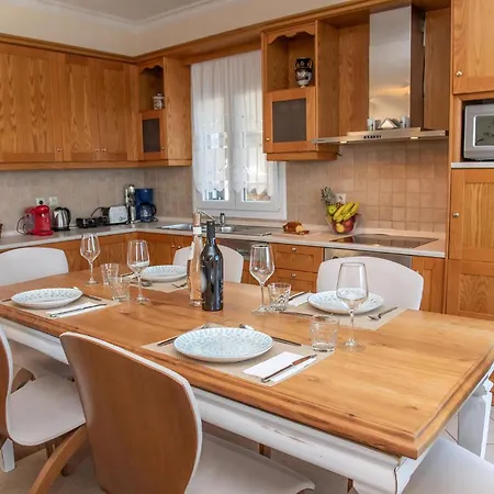 בית נופש Anthula With Pool And Stunning Sea Views *