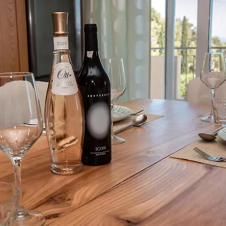 בית נופש Anthula With Pool And Stunning Sea Views *