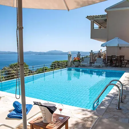 Anthula With Pool And Stunning Sea Views ניסקי