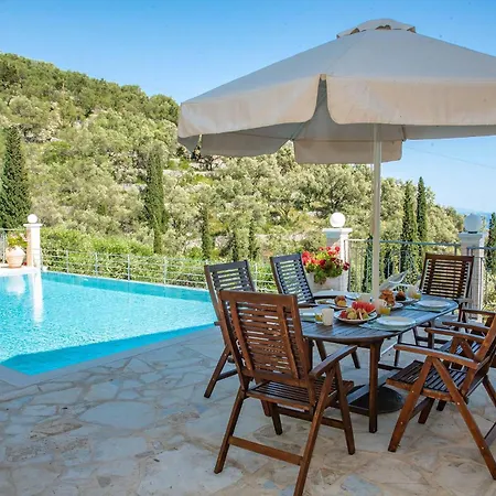 Сasa de vacaciones Anthula With Pool And Stunning Sea Views