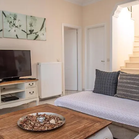 Сasa de vacaciones Anthula With Pool And Stunning Sea Views